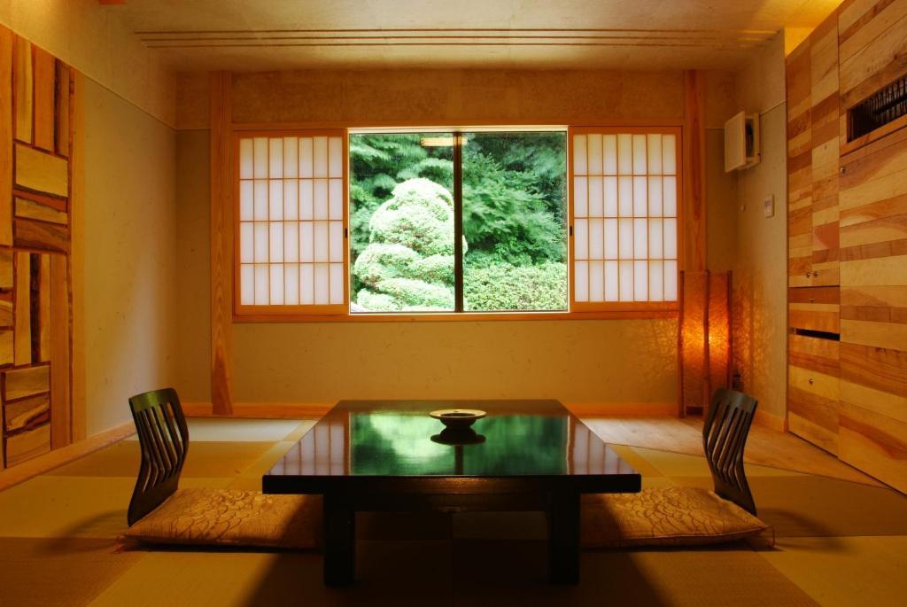 城崎温泉 但馬屋-Tajimaya- Тоёока Экстерьер фото