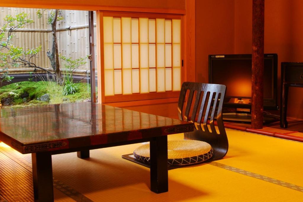 城崎温泉 但馬屋-Tajimaya- Тоёока Экстерьер фото